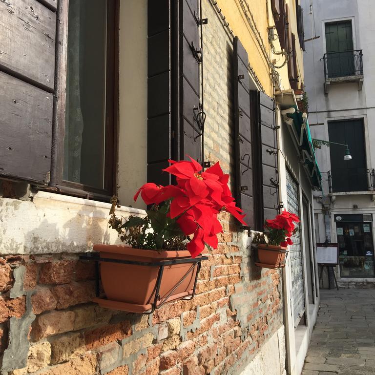 Home Lovers Apartment Venice Luaran gambar